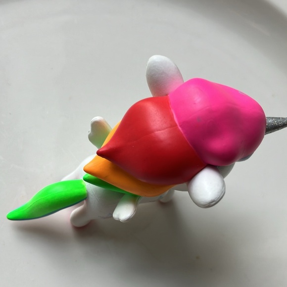 Tokidoki Unicorno Prisma series 5 - Picture 7 of 15